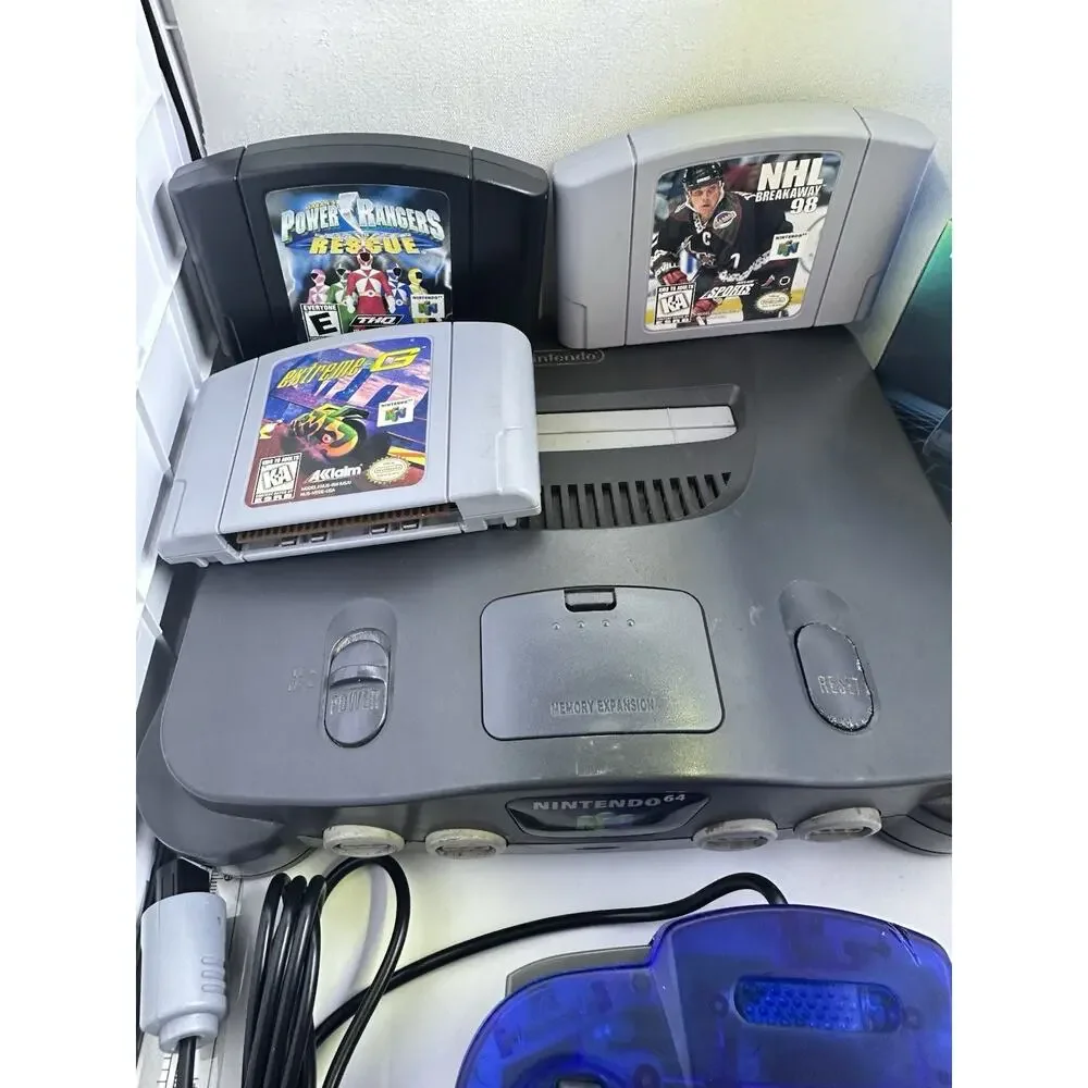 Nintendo 64 N64 Console Bundle w Controller Power Supply AV Cord 3 Games Retro